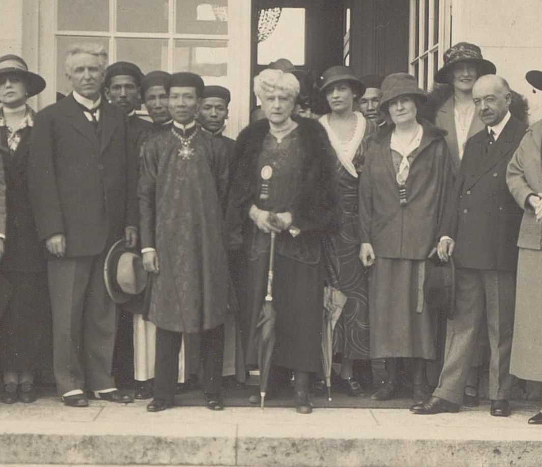 Album de souvenirs du séjour de l'empereur d'Annam à Valençay (1922)